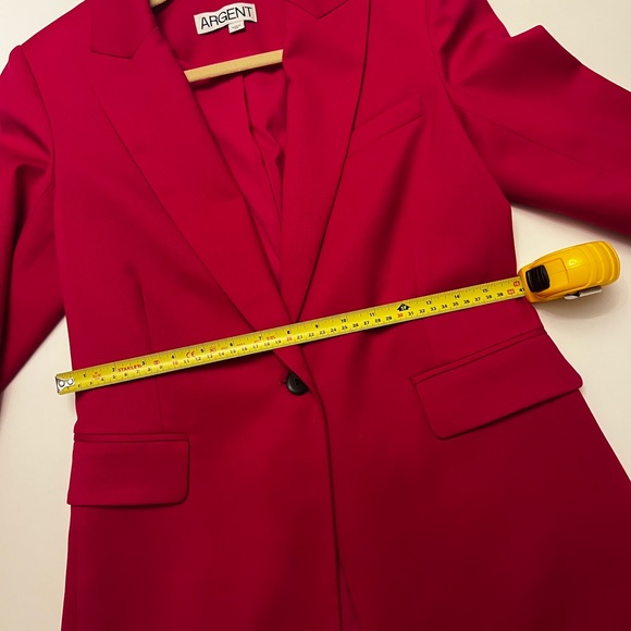 Argent Single Button Blazer in Seasonless Wool - Picture 13 of 13